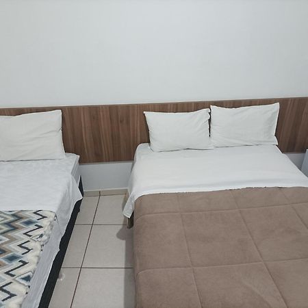 Hotel Joao Luzia Villa Nova de Resende Стая снимка